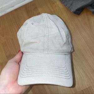 Brandy Melville Hat